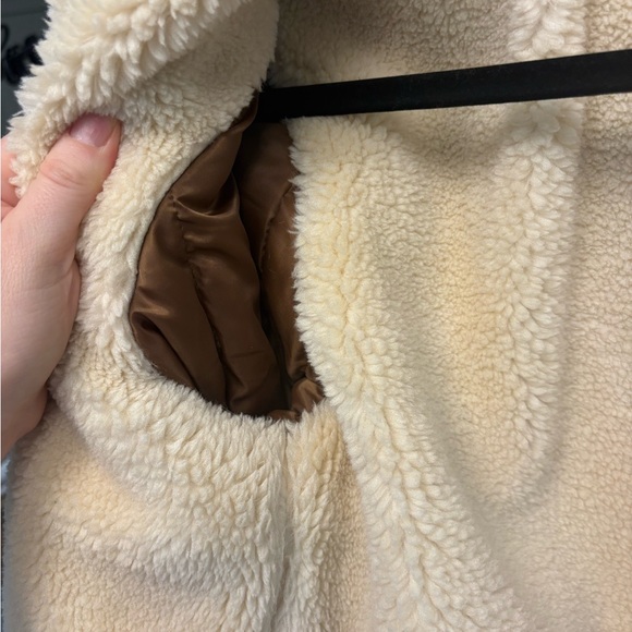 GAP Cream Sherpa Lined Jacket - Picture 4 of 6
